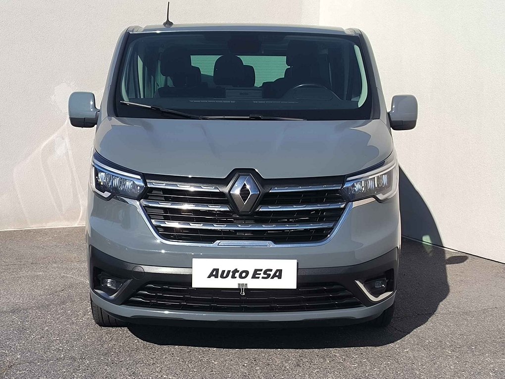 Renault Trafic 2.0dCi Intense L2 9míst