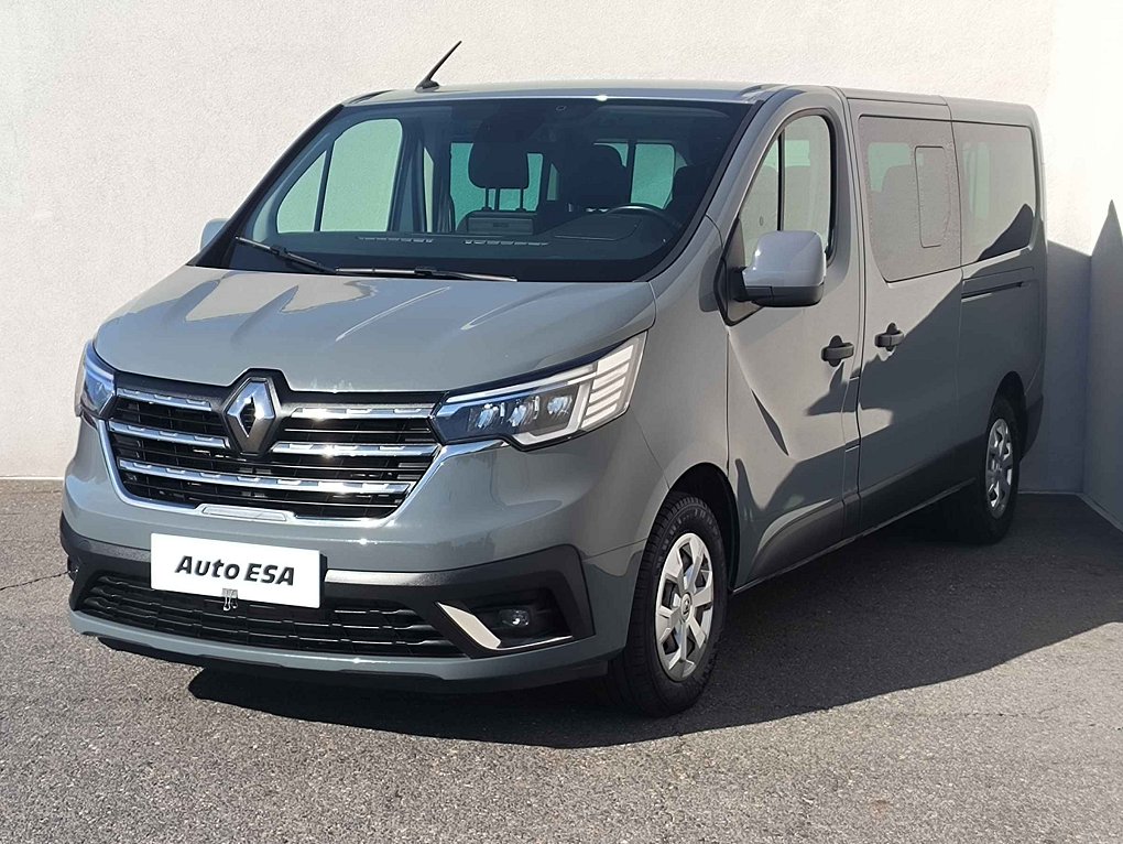 Renault Trafic 2.0dCi Intense L2 9míst
