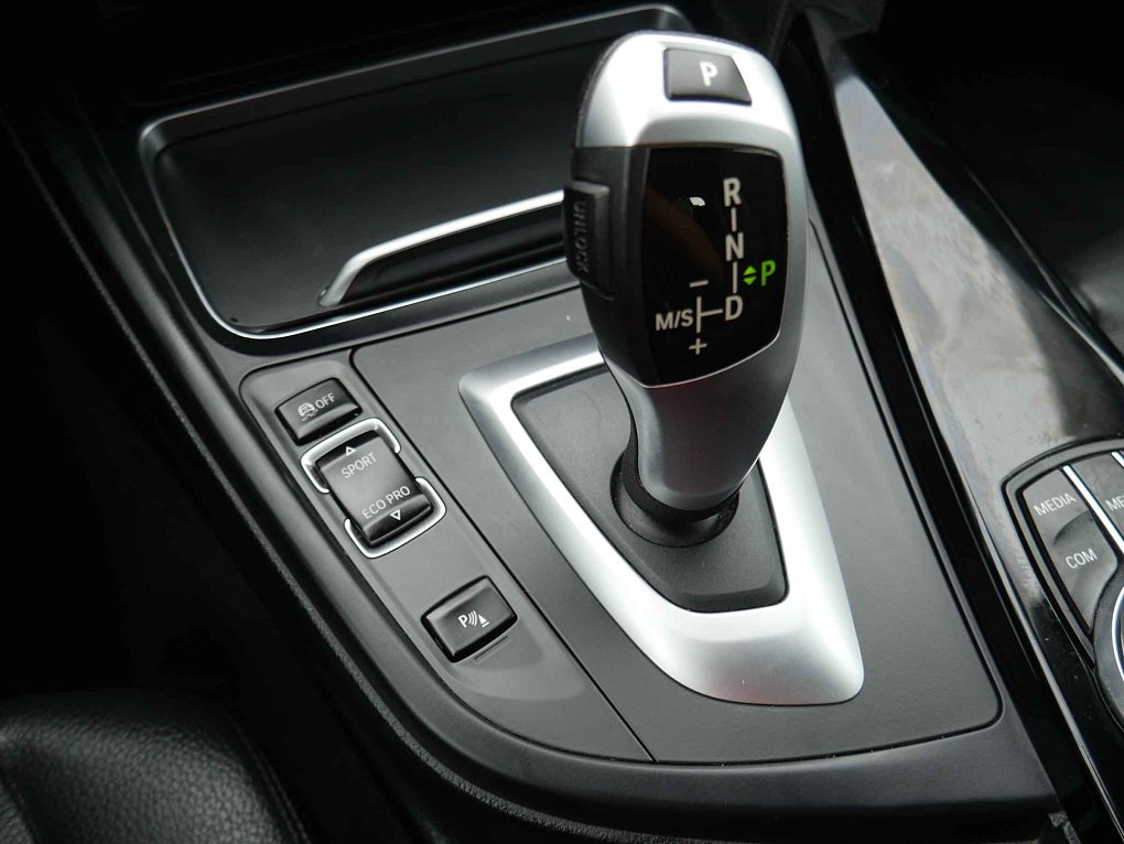 BMW Řada 3 2.0D  xD