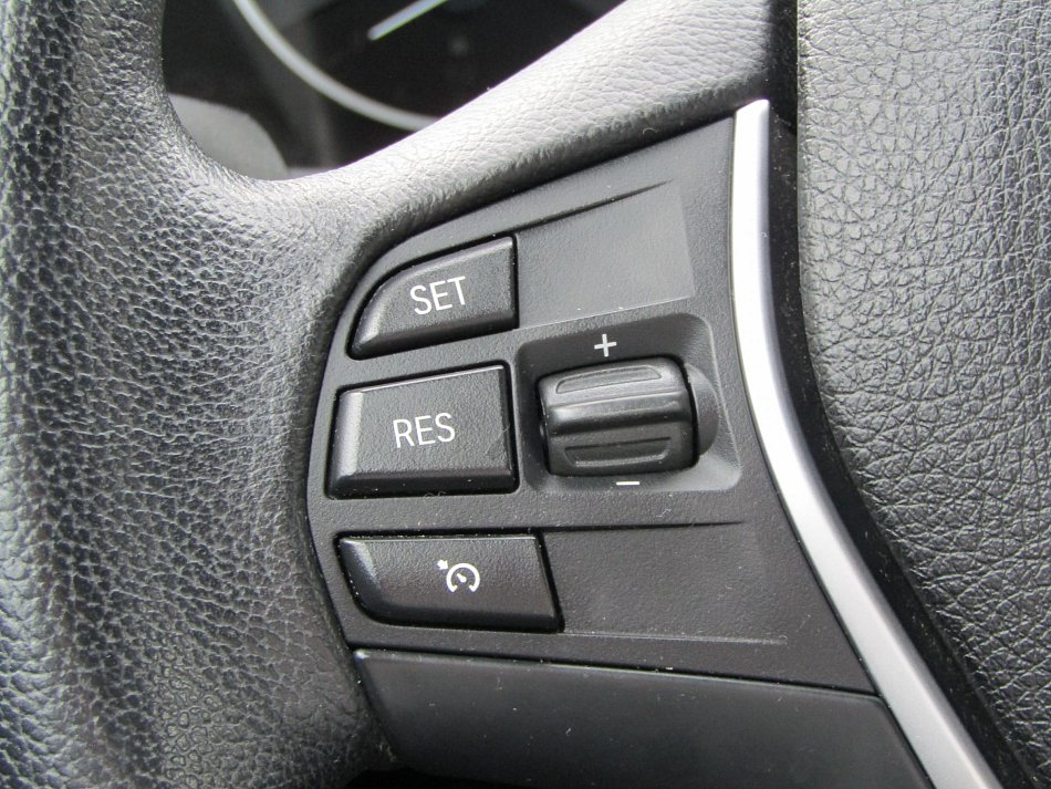 BMW Řada 1 1.6i  116i