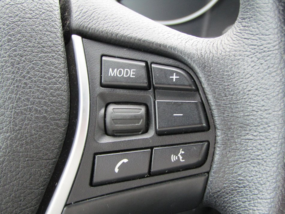 BMW Řada 1 1.6i  116i