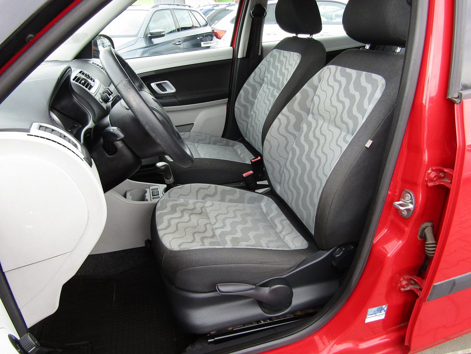Škoda Fabia II 14 TDi Ambiente
