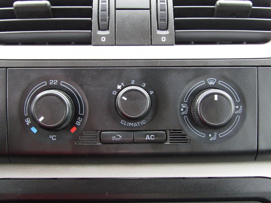 Škoda Fabia II 14 TDi Ambiente
