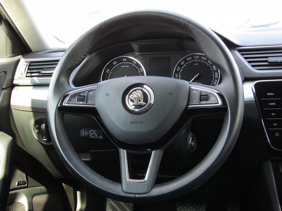 Škoda Superb III 2.0 TSi SportLine