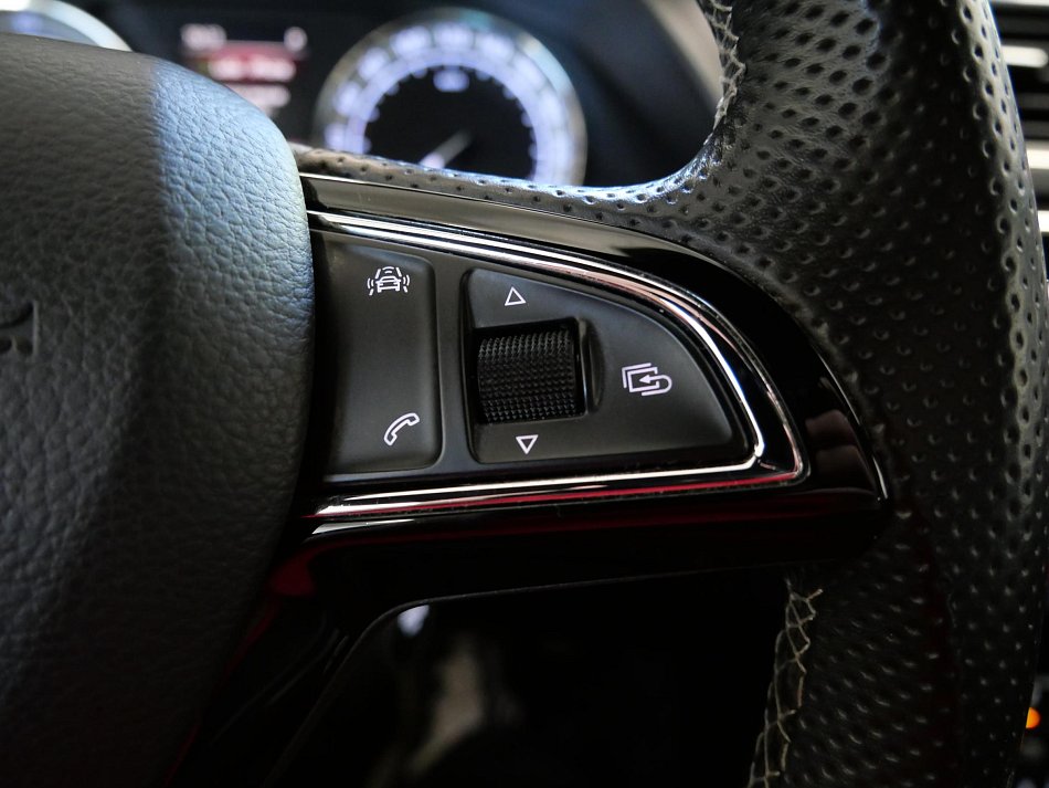 Škoda Superb III 2.0TDi SportLine 4x4