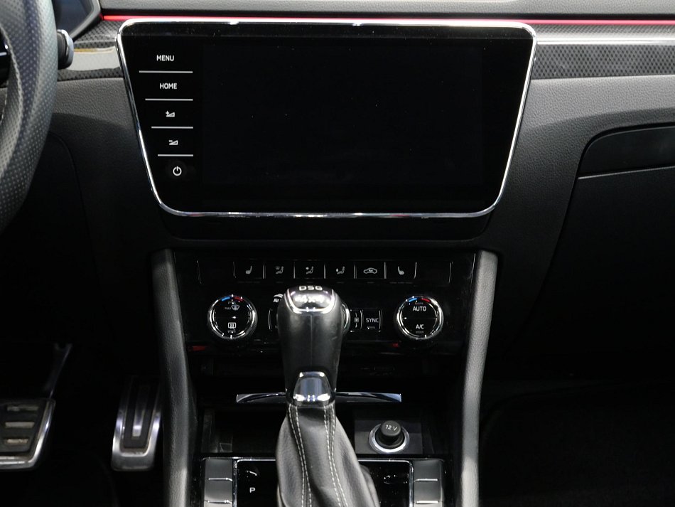 Škoda Superb III 2.0TDi SportLine 4x4