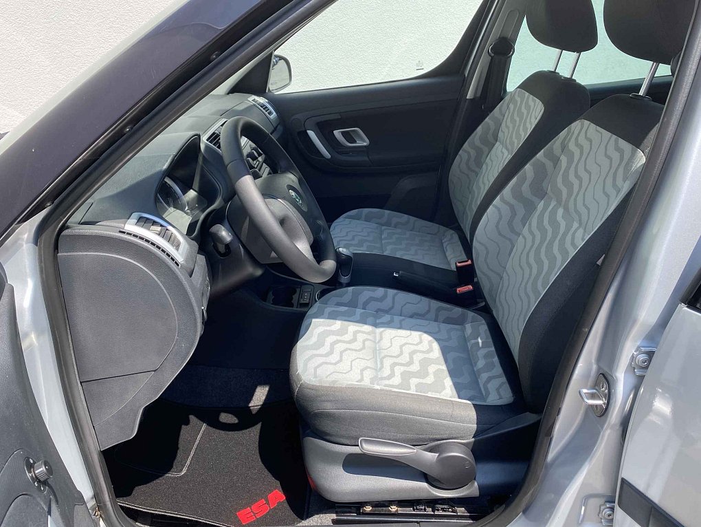 Škoda Roomster 1.6 16V Style