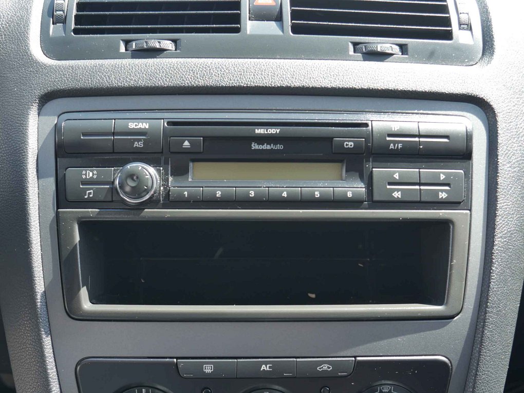 Škoda Octavia II 1.6TDi 
