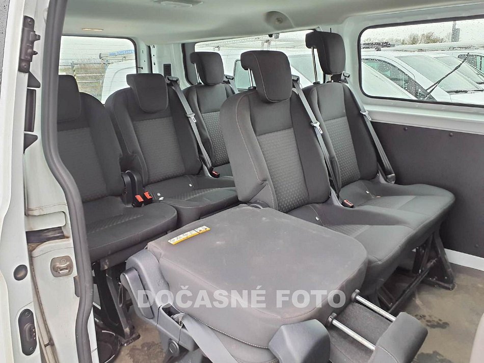 Ford Transit Custom 2.0TDCi Trend L2 8míst