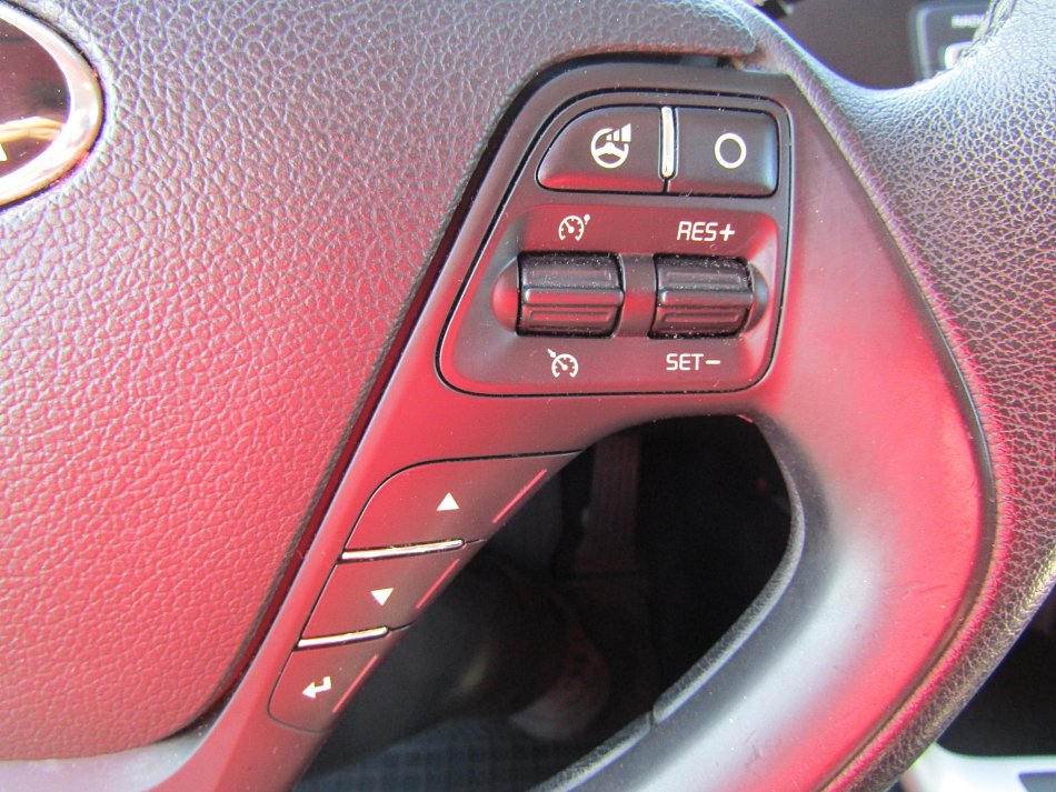 Kia Ceed 1.6GDi 