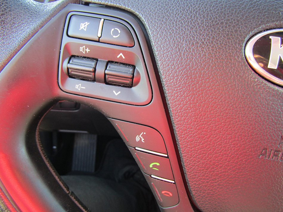 Kia Ceed 1.6GDi 