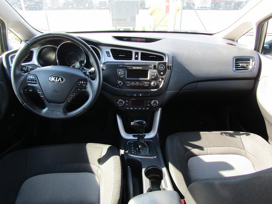 Kia Ceed 1.6GDi 