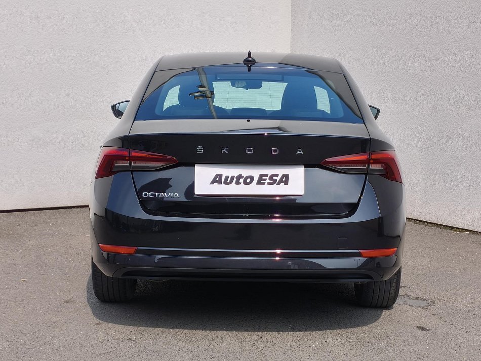 Škoda Octavia IV 1.5 TSi Ambition