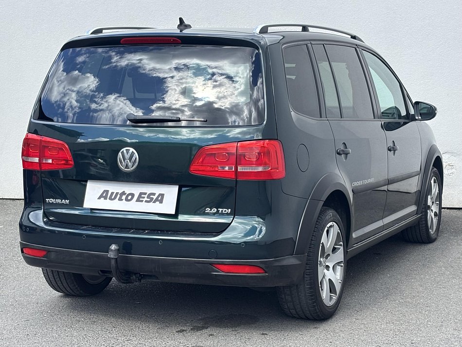 Volkswagen Touran 2.0 TDi CROSS