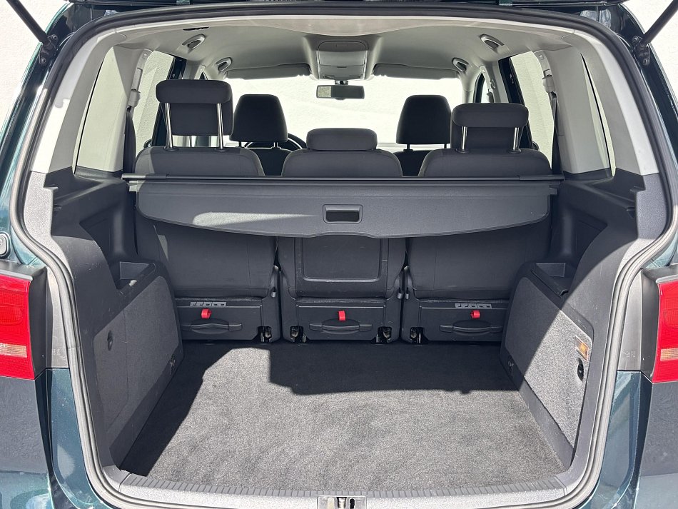 Volkswagen Touran 2.0 TDi CROSS