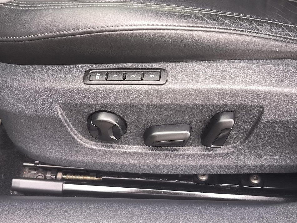 Škoda Superb III 2.0 TDi L&K 4x4
