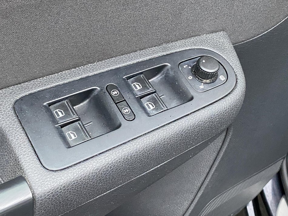 Volkswagen Sharan 2.0 TDi Match