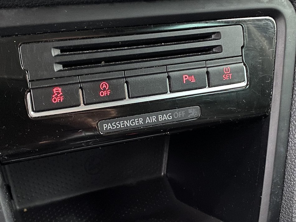 Volkswagen Sharan 2.0 TDi Match