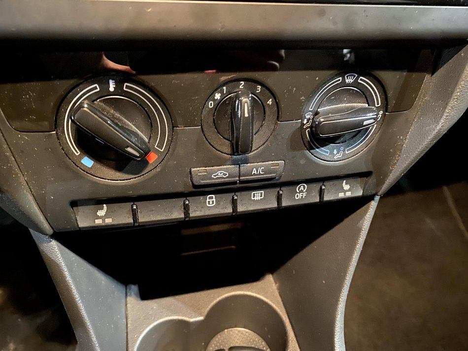 Škoda Rapid 1.0 TSi Cool Edition