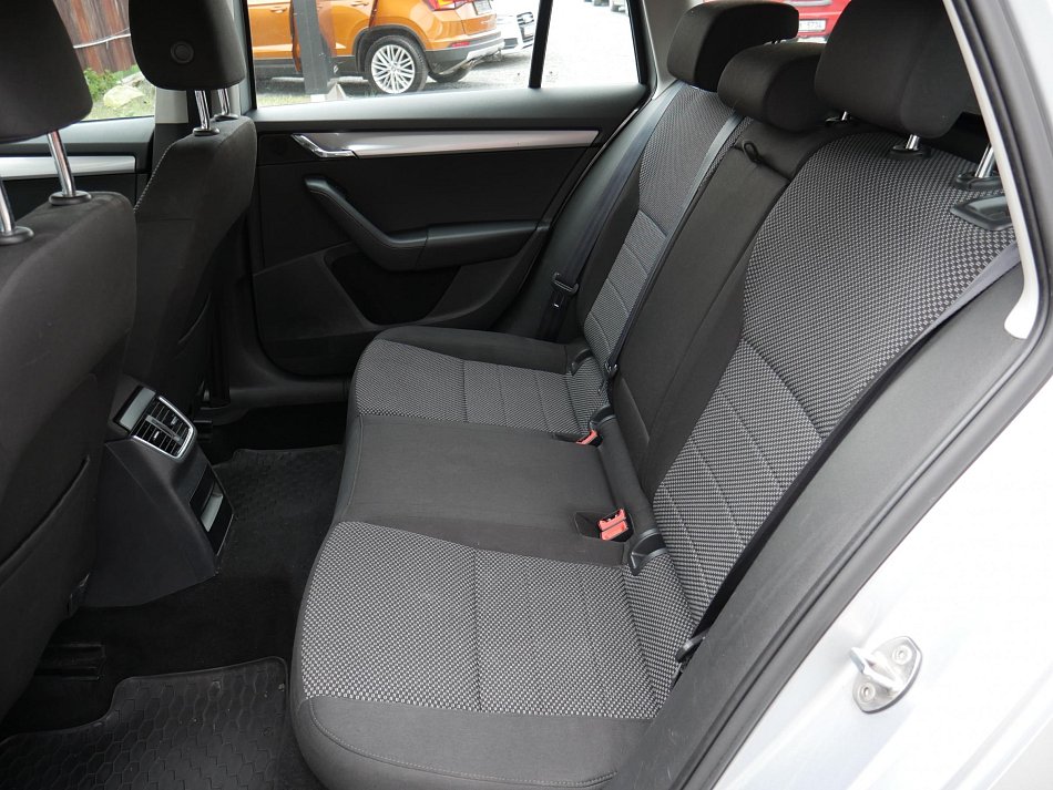 Škoda Octavia III 1.6 TDI 