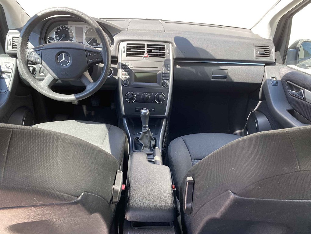 Mercedes-Benz Třída B 1.5i  B160