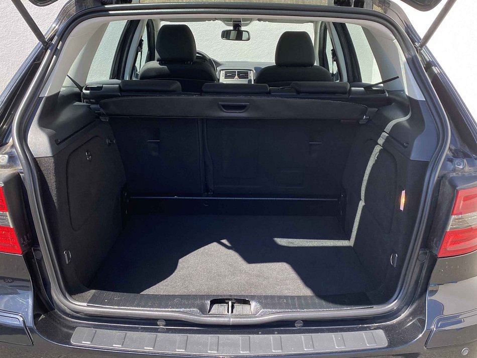 Mercedes-Benz Třída B 1.5i  B160