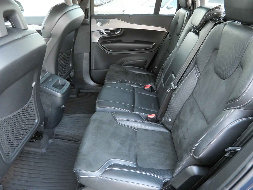 Volvo XC90 2.0 D5 R-design AWD