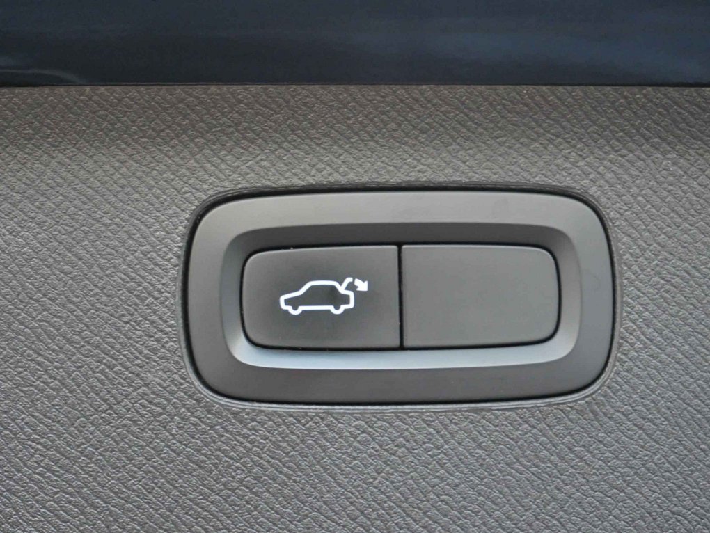 Volvo XC90 2.0 D5 R-design AWD