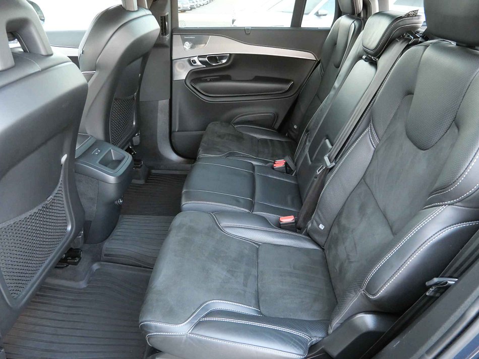 Volvo XC90 2.0 D5 R-design AWD