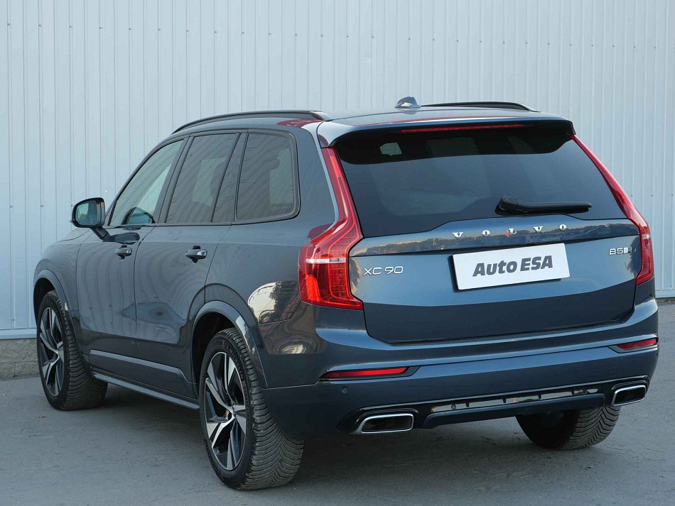 Volvo XC90 2.0 D5 R-design AWD