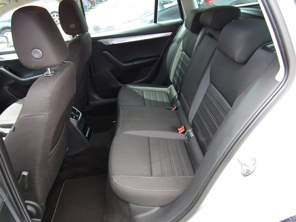 Škoda Octavia III 1.6 TDi Ambition