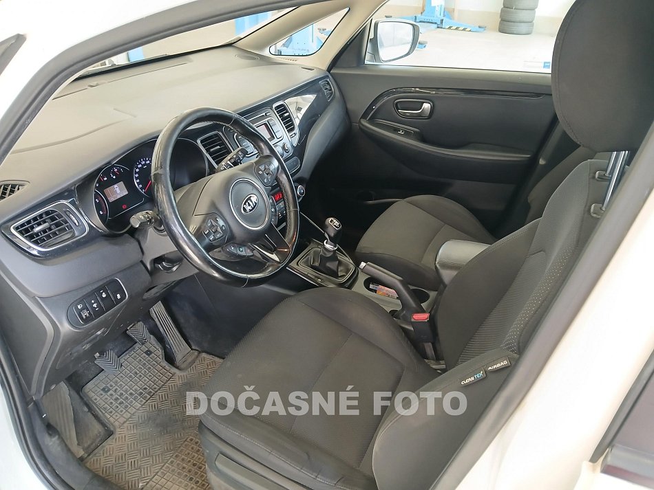 Kia Carens 1.7CRDi 