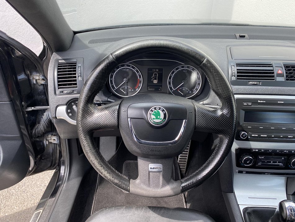 Škoda Octavia II 2.0 TDi RS