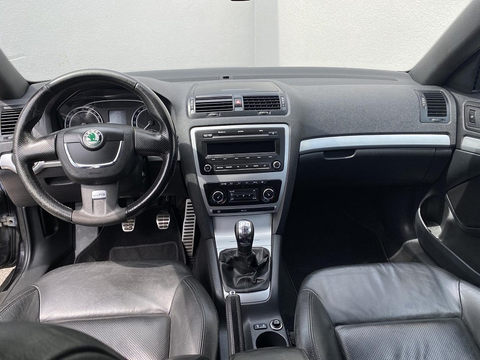 Škoda Octavia II 2.0 TDi RS