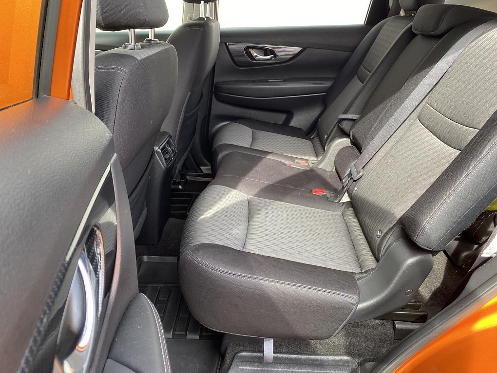 Nissan X-Trail 2.0dCi  4x4, 7míst