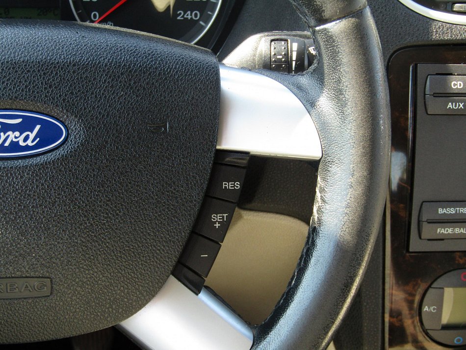 Ford Focus 1.6 i 