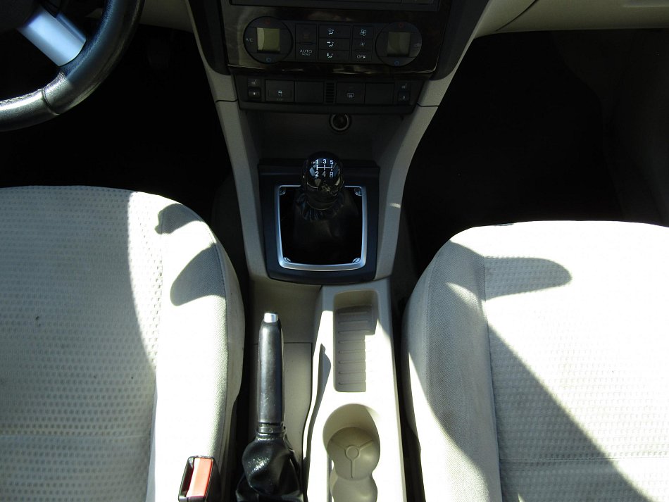Ford Focus 1.6 i 