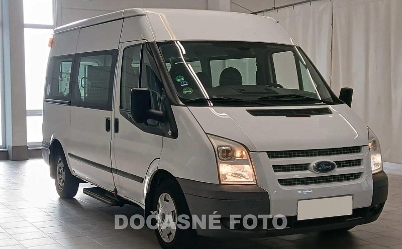 Ford Transit 2.2TDCi Trend L2H2 6míst