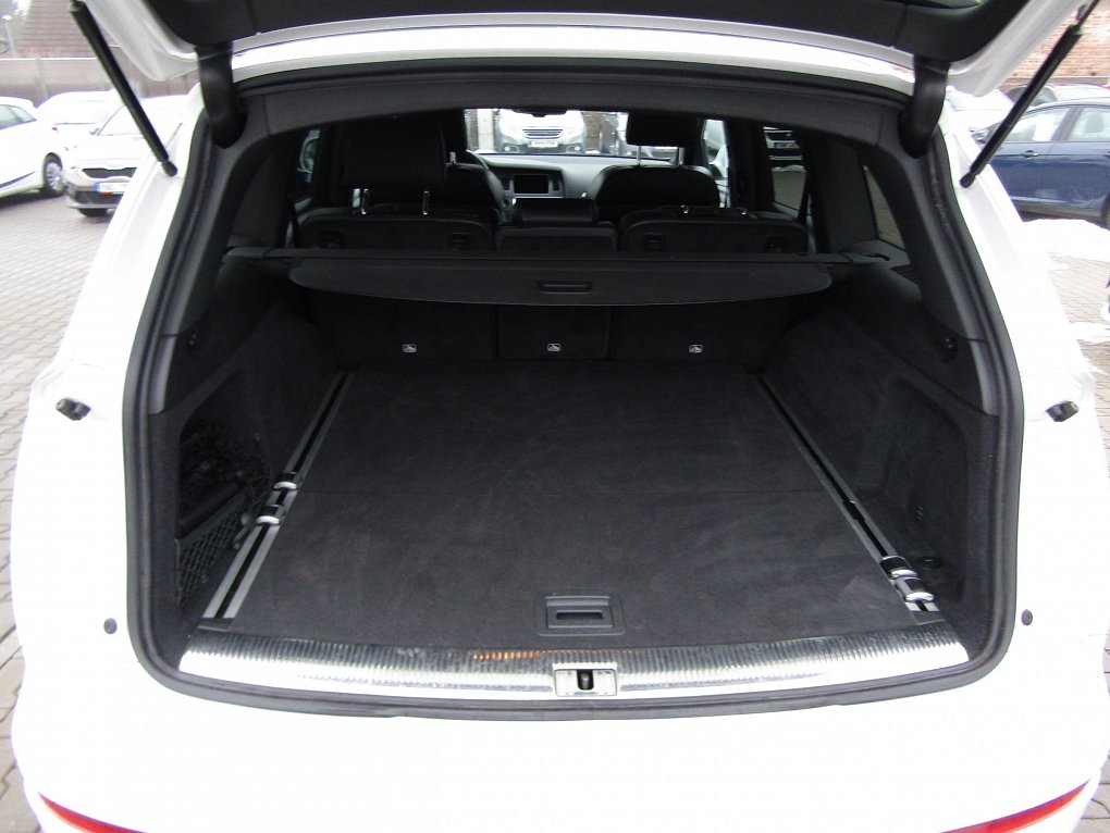 Audi Q7 3.0TDi  Quattro