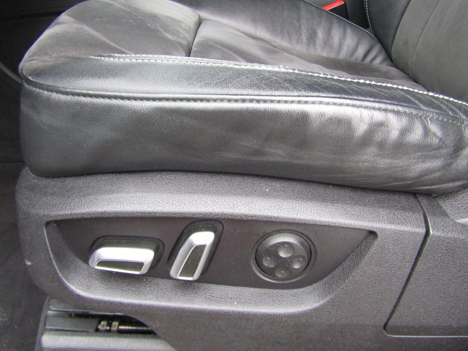 Audi Q7 3.0TDi  Quattro