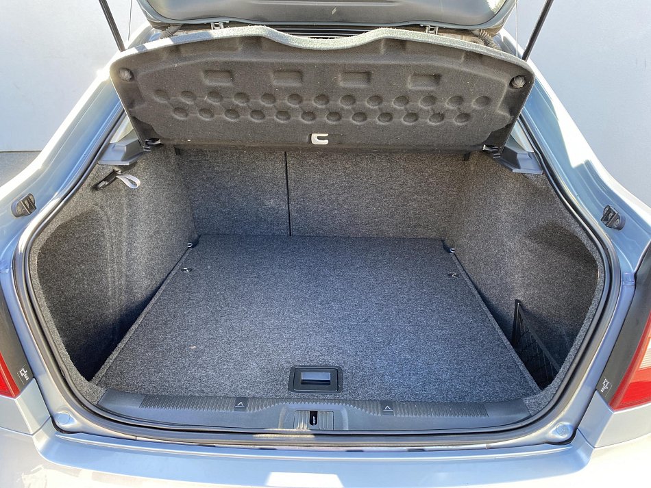 Škoda Octavia II 1.4 TSi Ambiente