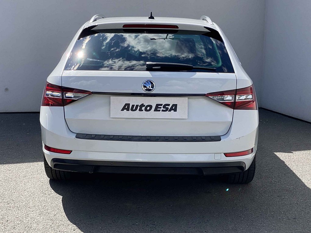 Škoda Superb III 2.0 TDi L&K