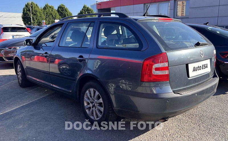 Škoda Octavia II 1.6 FSi 