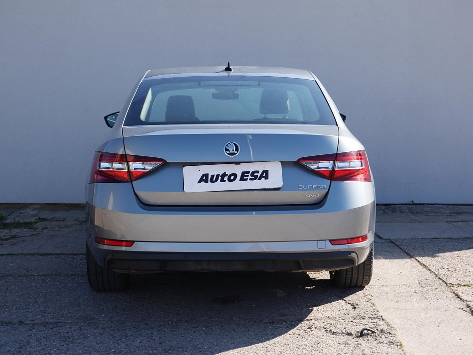 Škoda Superb III 2.0 TDi L&K 4x4
