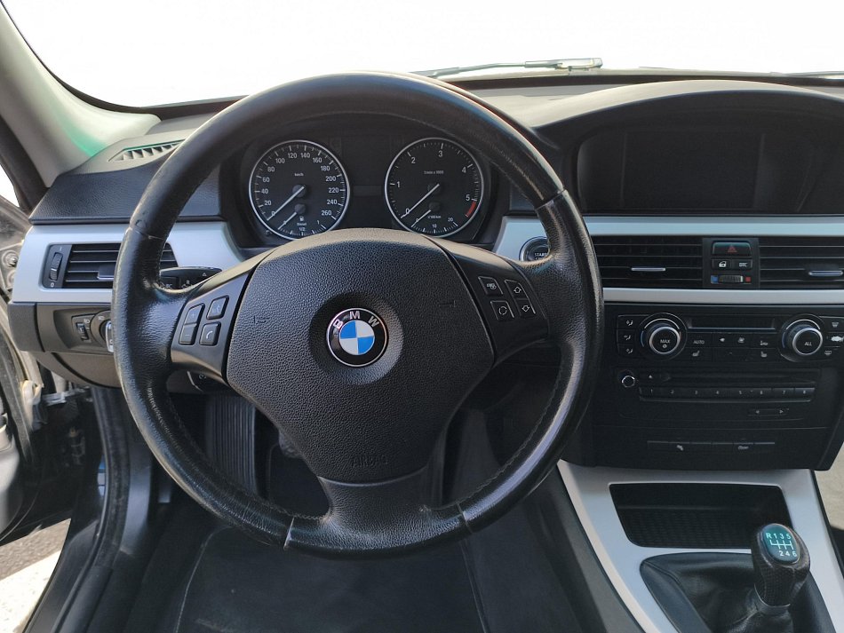 BMW Řada 3 2.0 