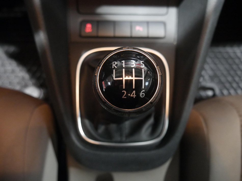 Volkswagen Golf 1.2 TSi 