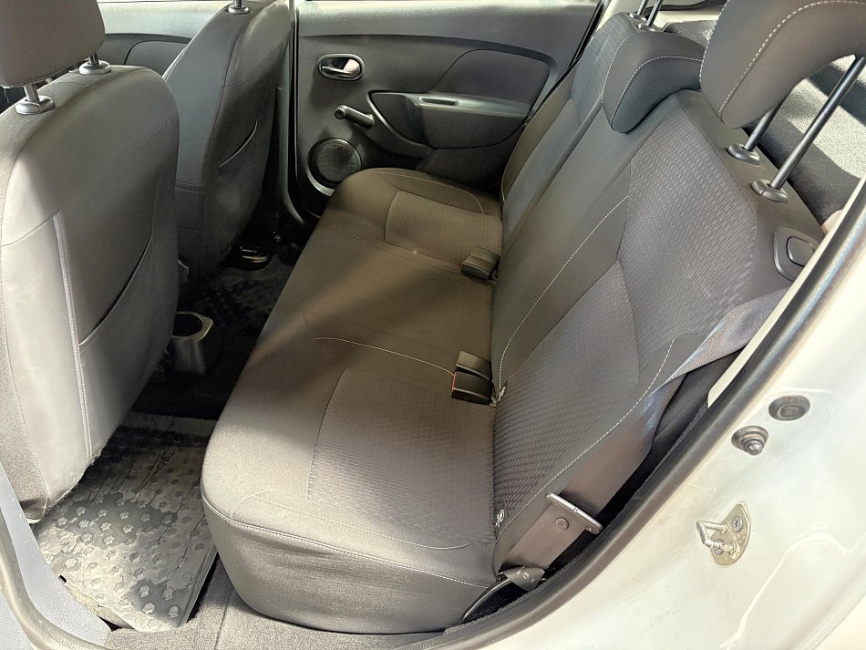 Dacia Sandero 1.0i 