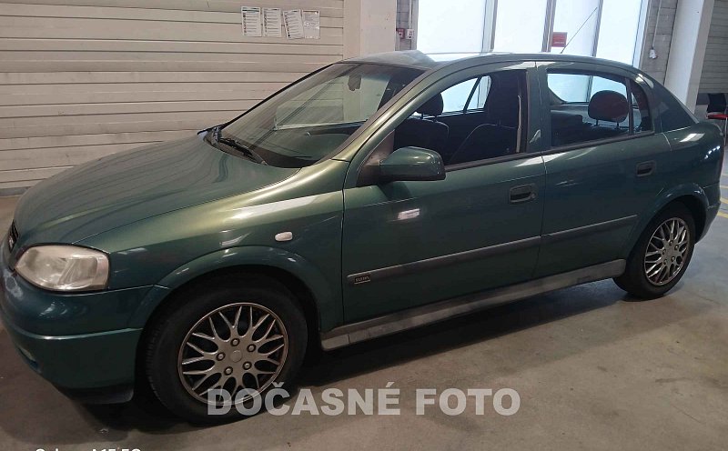 Opel Astra 1.6 i 