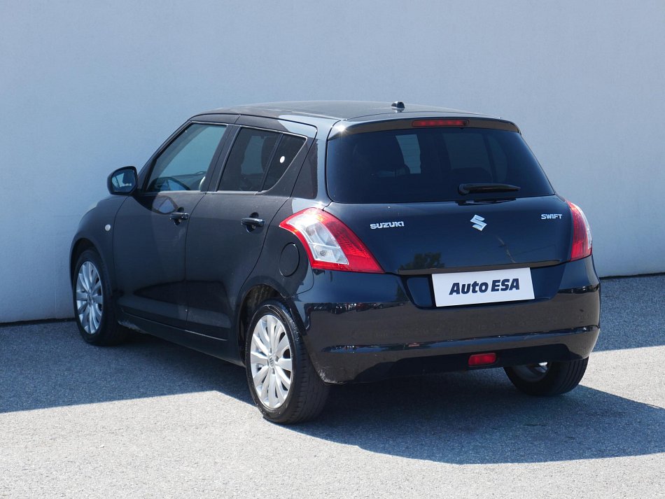 Suzuki Swift 1.2i 