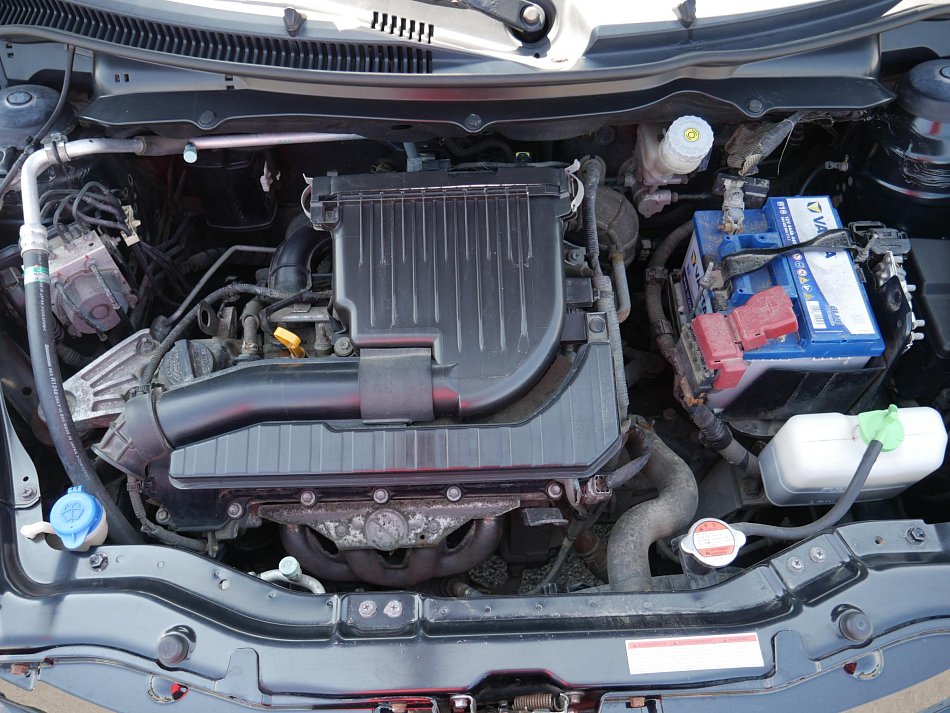 Suzuki Swift 1.2i 